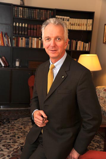 Dr. Ulrich GLAUNACH KAZENSTAIN